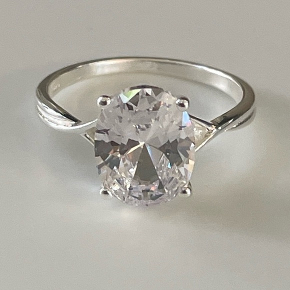Sterling Silver Solitaire Oval Diamond Ring - Picture 8 of 10